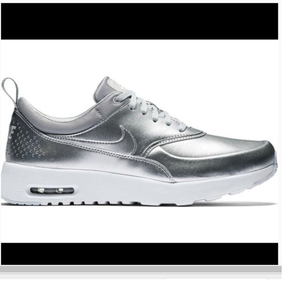 Nike Shoes - Nike Air Max Metallic Silver Thea Sneakers Size 7